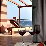 Aegialis Seaside Lejlighedshotel