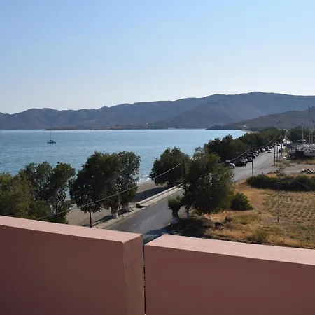 αιγιαλίς - πολυτελη διαμερισματα Aparthotel Karystos (Evia)