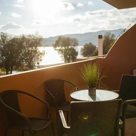Aparthotel Aegialis Seaside